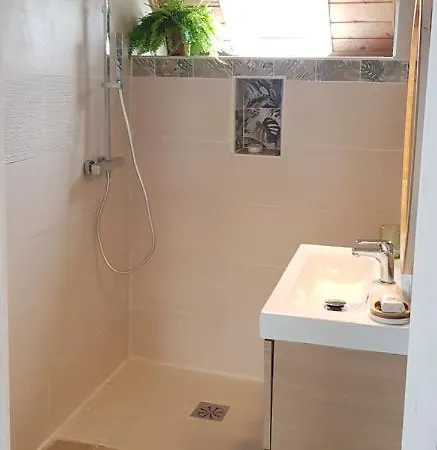 펜션 Les 3 Momes 뽕또흑송