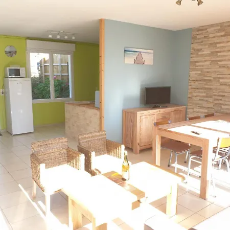 펜션 Les 3 Momes *